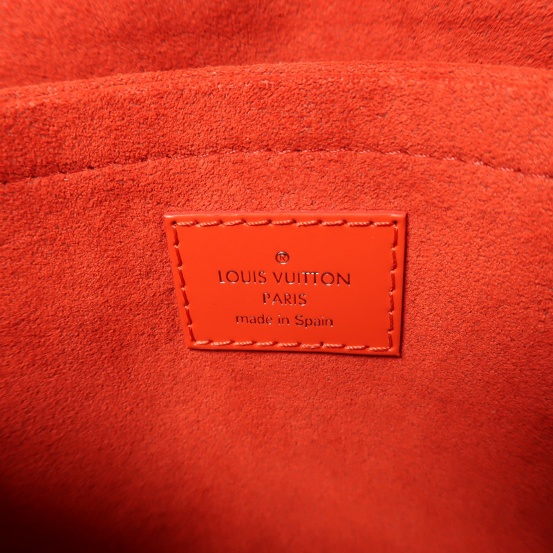 LOUIS VUITTON Monogram/Epi Saint Michel銀扣肩背袋-6