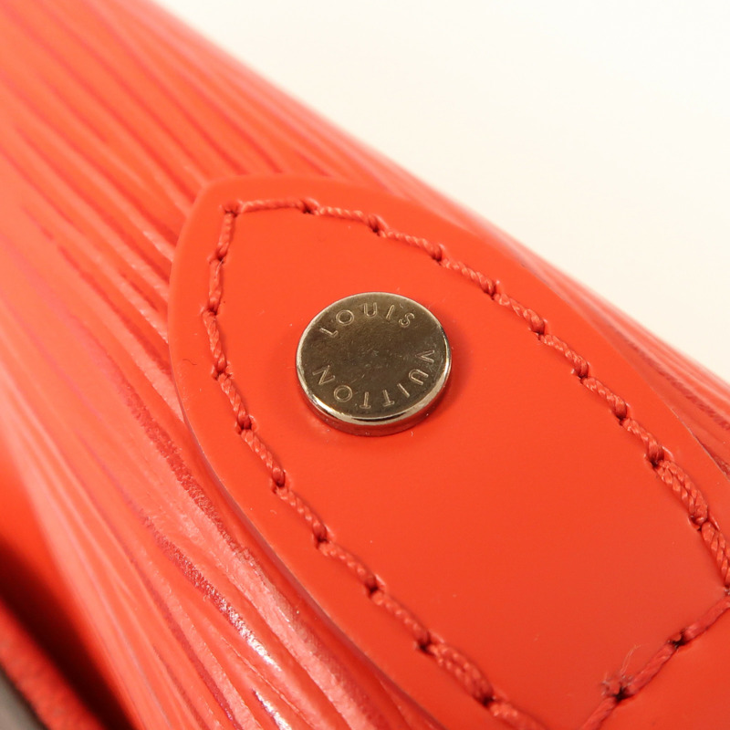 LOUIS VUITTON Monogram/Epi Saint Michel銀扣肩背袋-20