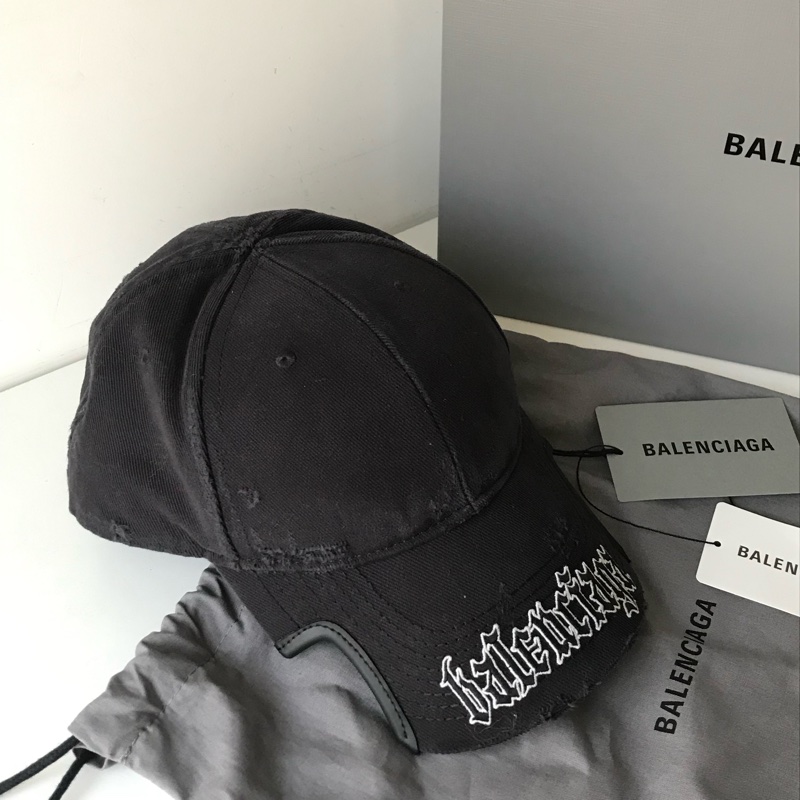 巴黎世家 Balenciaga Blackletter Script Cap - Black Faded 帽子-2