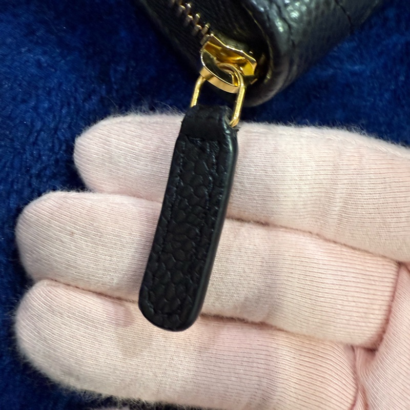 香奈兒 荔枝牛皮 ㄇ字零錢包 黑金 Chanel零錢包-6