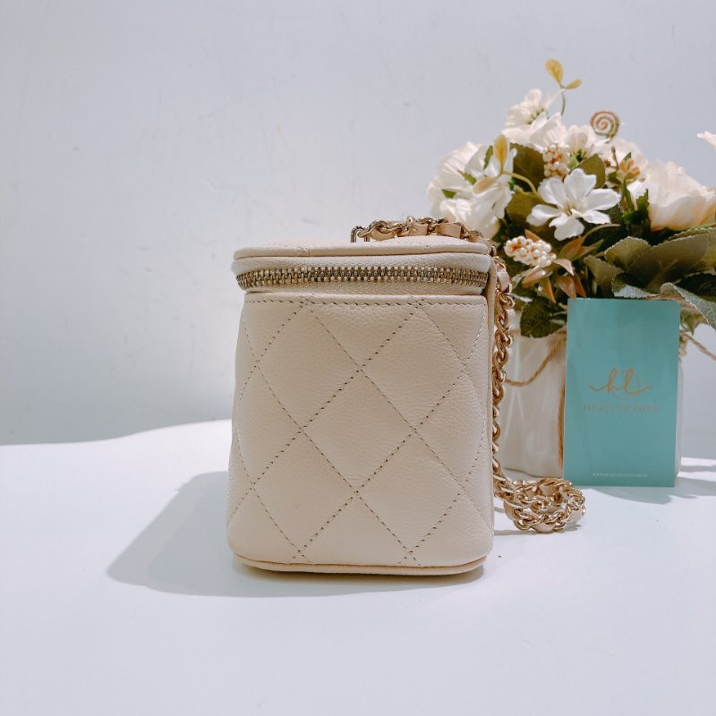 TW4695 Chanel 香奈兒 長盒子 有鏡子款 米白色 荔枝皮Vanity Box With Chain Caviar Beige x GHW-2