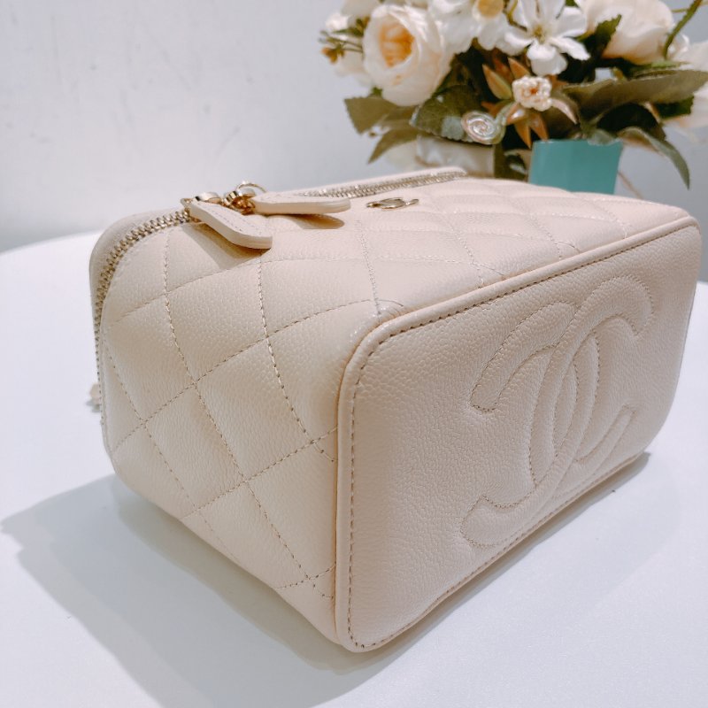 TW4695 Chanel 香奈兒 長盒子 有鏡子款 米白色 荔枝皮Vanity Box With Chain Caviar Beige x GHW-5