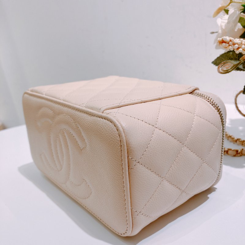 TW4695 Chanel 香奈兒 長盒子 有鏡子款 米白色 荔枝皮Vanity Box With Chain Caviar Beige x GHW-8