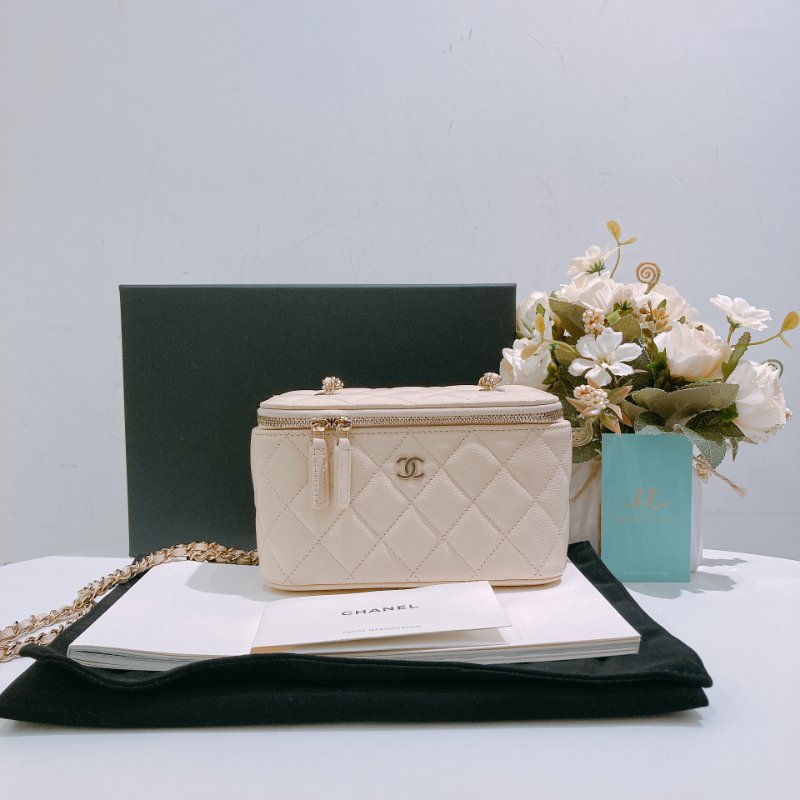 TW4695 Chanel 香奈兒 長盒子 有鏡子款 米白色 荔枝皮Vanity Box With Chain Caviar Beige x GHW-13