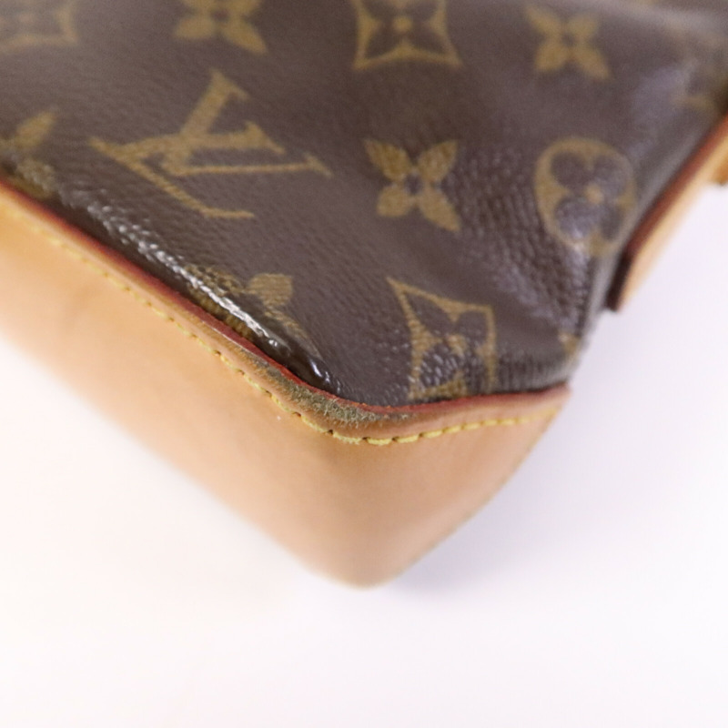 LOUIS VUITTON Monogram Trotteur金扣肩背袋-9