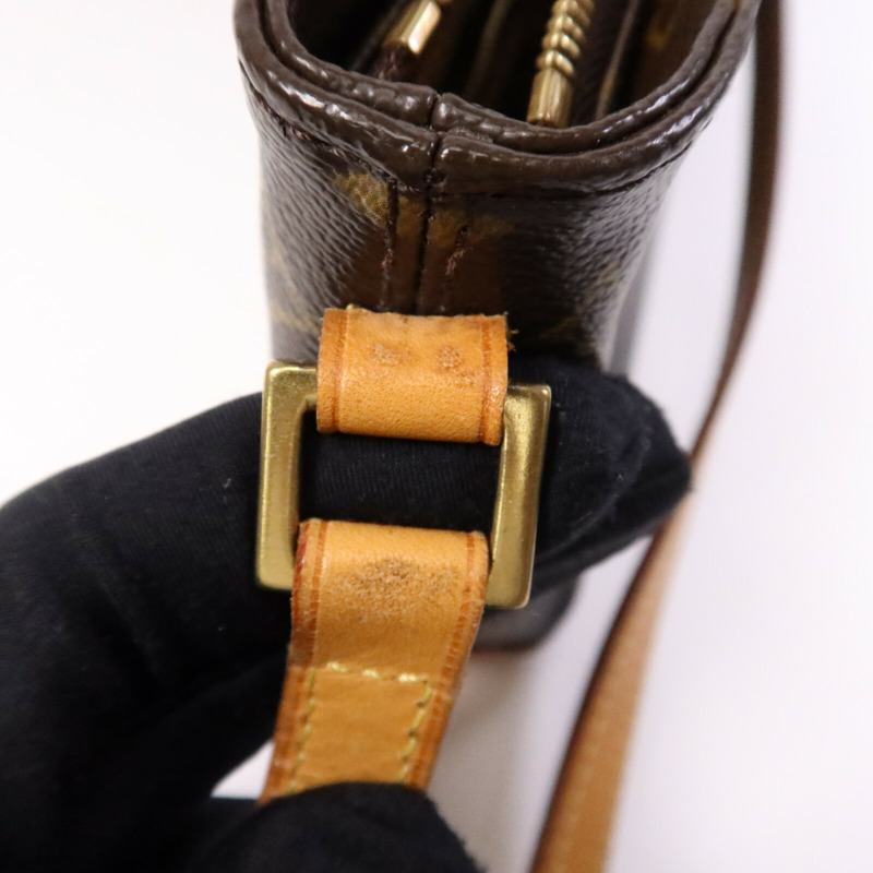 LOUIS VUITTON Monogram Trotteur金扣肩背袋-14