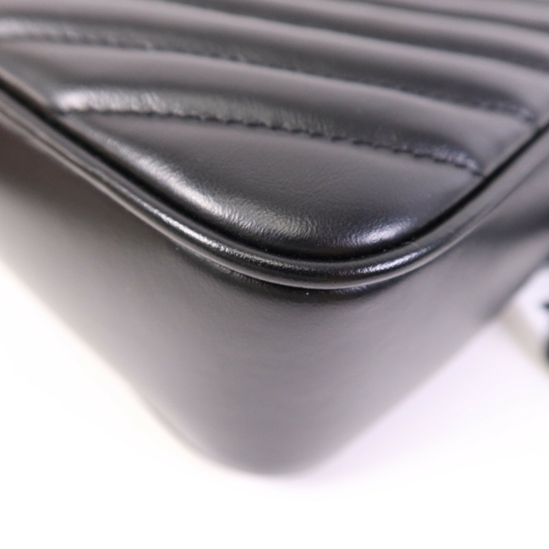 SAINT LAURENT 牛皮皮革Lou Camera Bag金扣肩背袋-12