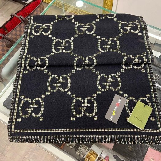 東區正精品㊣GUCCI 660025 1066 全新黑色拼綠色卡其格紋雙面 GG LOGO 流蘇羊毛圍巾 RZ6194-4