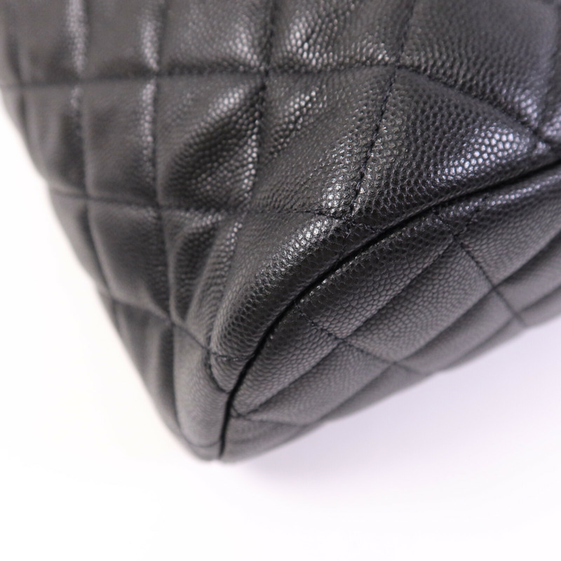 CHANEL 牛皮皮革Backpack金扣背包-10