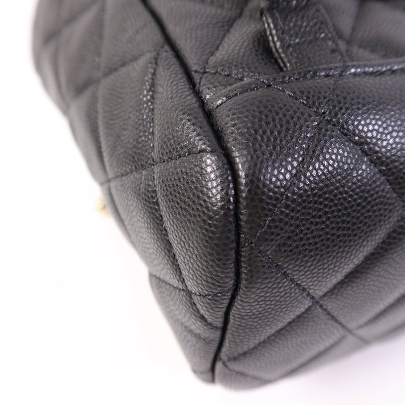 CHANEL 牛皮皮革Backpack金扣背包-12