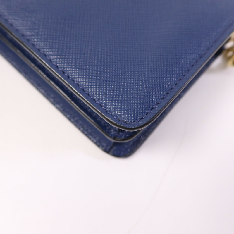 PRADA 牛皮皮革Shoulder Bag金扣鏈帶肩背袋-9