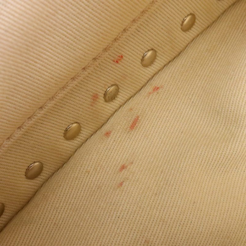 Valentino 牛皮皮革Garavani Rockstud Crossbody Bag金扣肩背袋-14