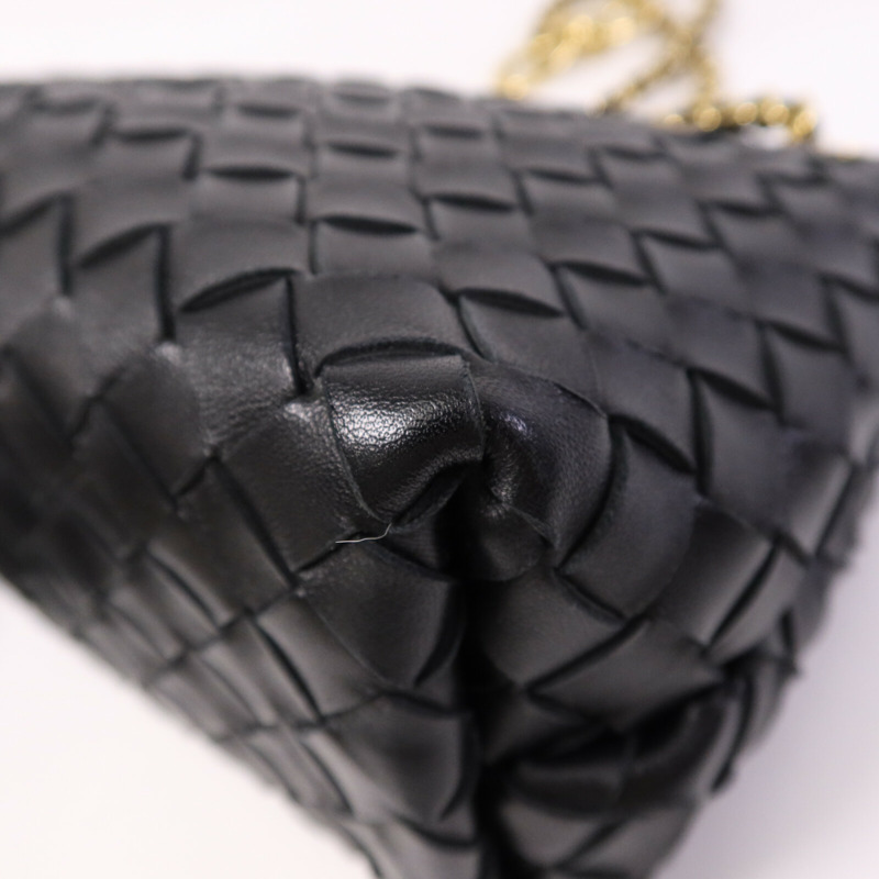 BOTTEGA VENETA 羊皮皮革Andiamo Small金扣鏈帶手挽肩背兩用袋-9