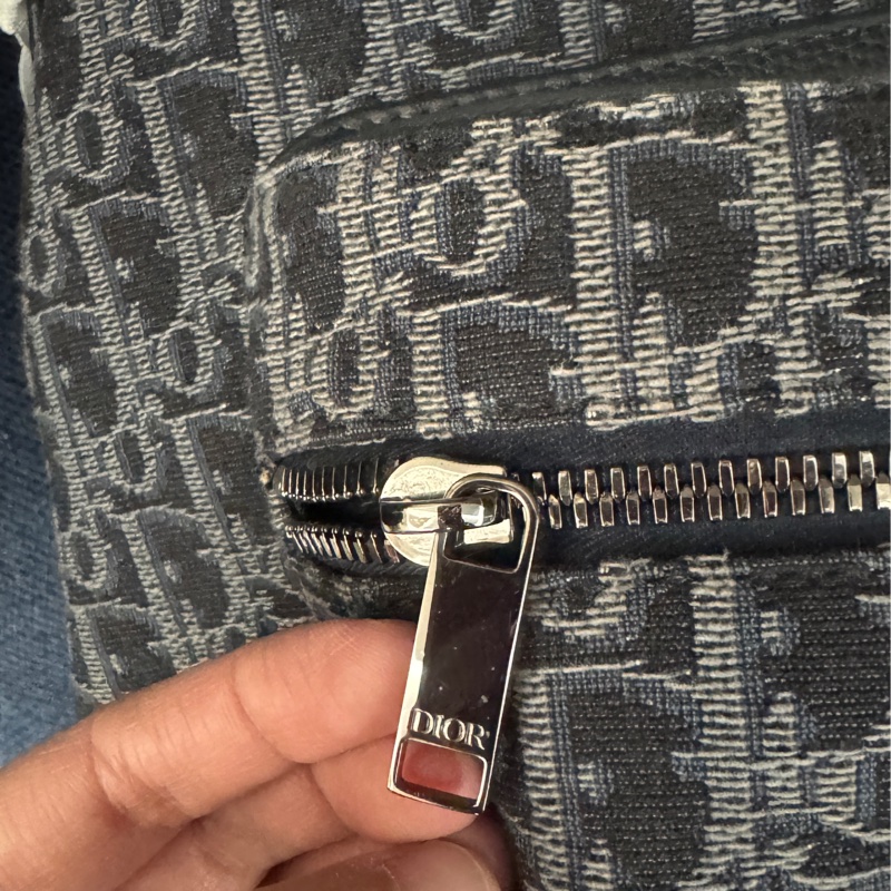 迪奧DIOR 近全新後背包書包經典牛仔藍丹寧藍緹花後背包-14