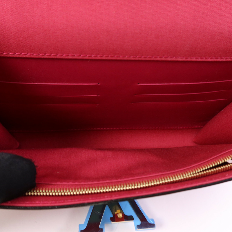 LOUIS VUITTON Monogram Vernis Louise EW金扣手拿包-4