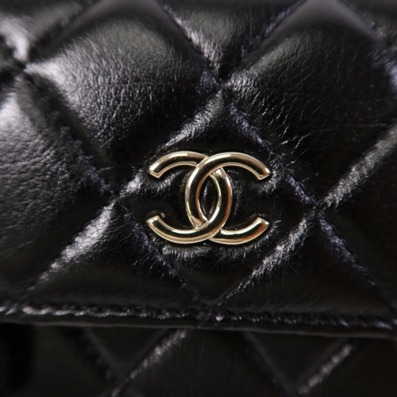 CHANEL 羊皮皮革Shoulder Bag金扣肩背袋-6