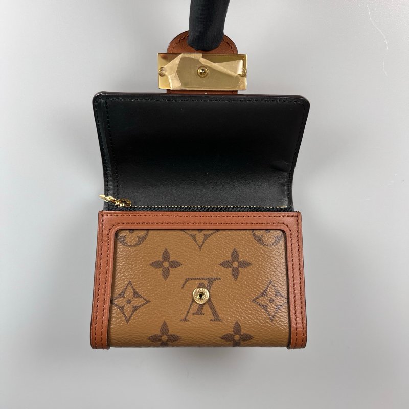 LV M68725/晶片款 達芙妮Dauphine短夾-5