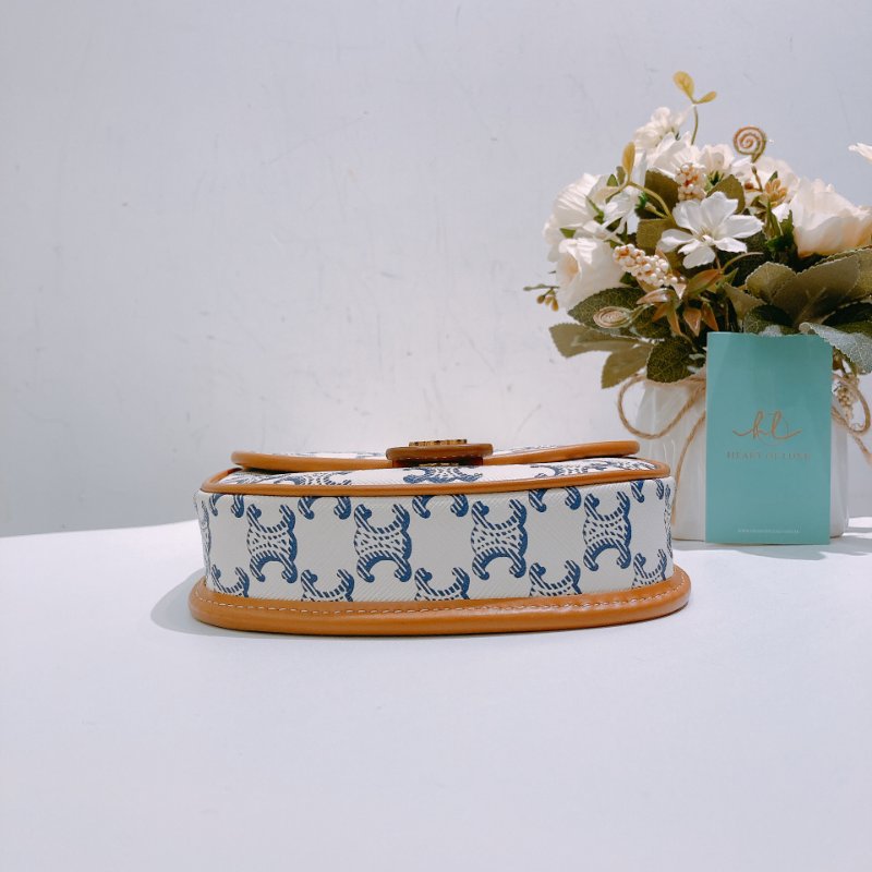 TW4696 Celine 塞琳 斜背包 白藍凱旋門 Triomphe Canvas Mini Besace-4