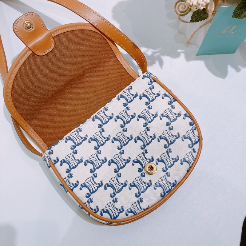 TW4696 Celine 塞琳 斜背包 白藍凱旋門 Triomphe Canvas Mini Besace-10