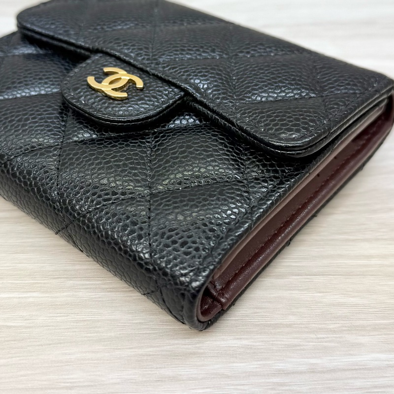 Chanel黑金荔枝牛皮三折短夾AP0231-12