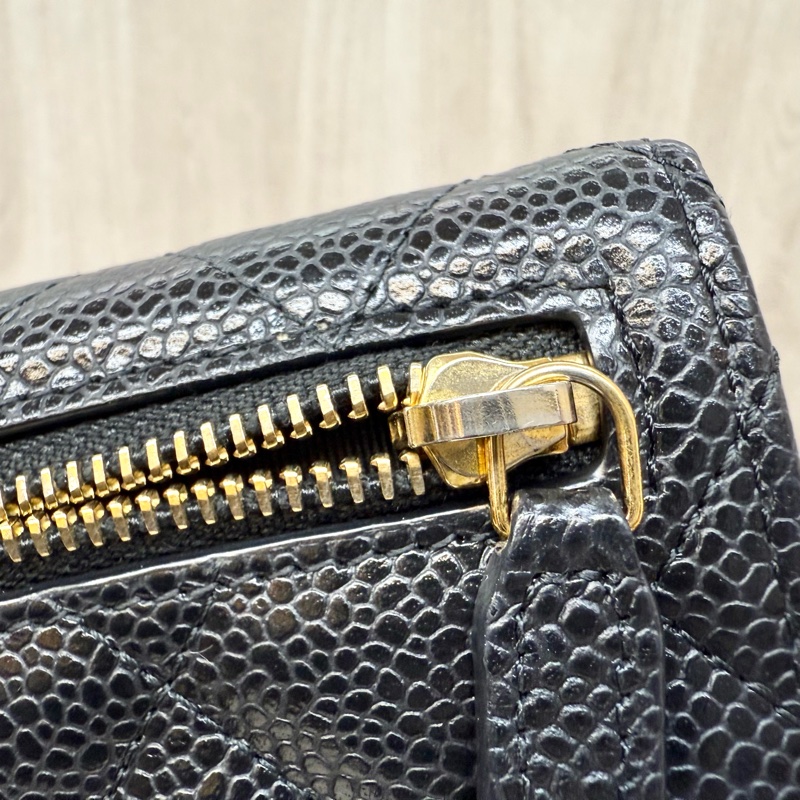 Chanel黑金荔枝牛皮三折短夾AP0231-15