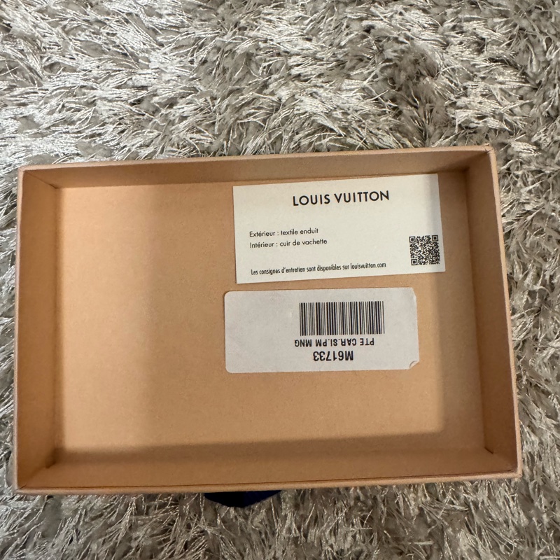 Lv monogram 經典老花啡色卡包-3