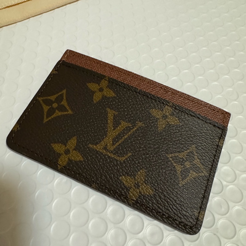 Lv monogram 經典老花啡色卡包-7