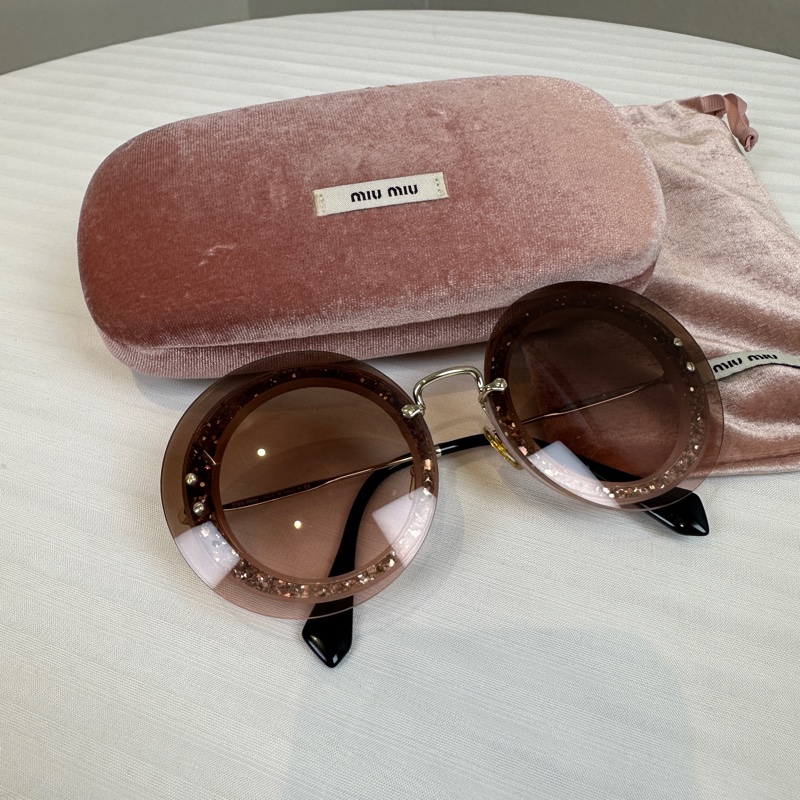 Miu Miu 粉色圓墨鏡-0