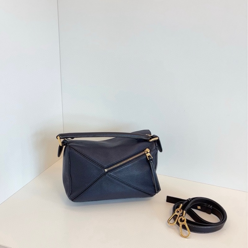 Loewe羅意威 午夜藍puzzle幾何變形包 小號-1