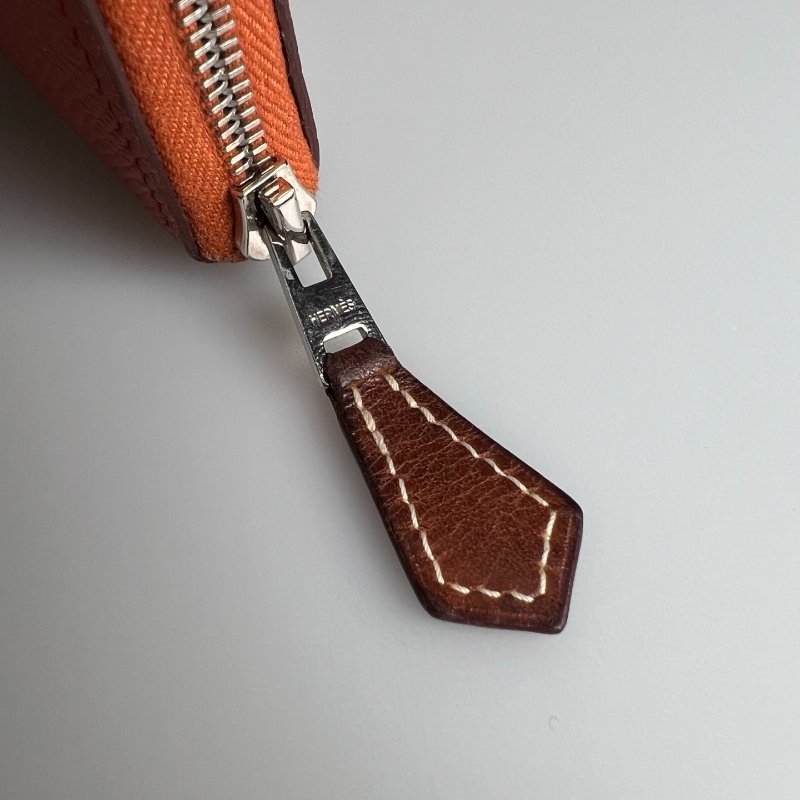 HERMES U刻 愛馬仕橘絲巾長夾-11