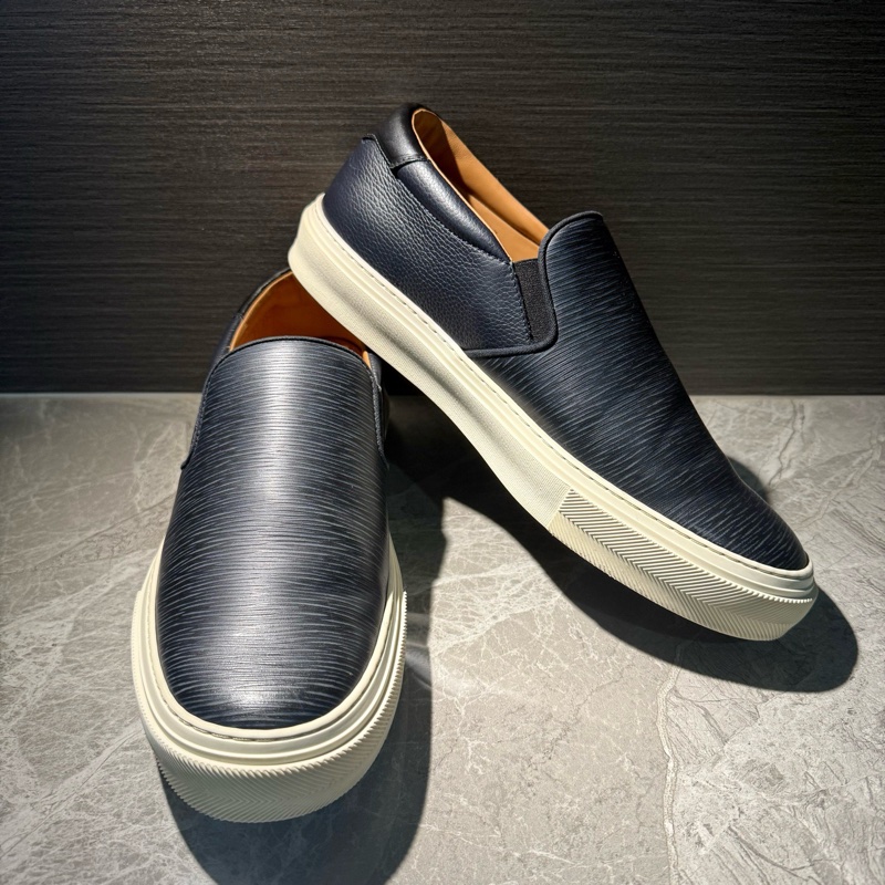 Louis Vuitton路易威登黑色皮面水波紋男鞋41碼 97新-4