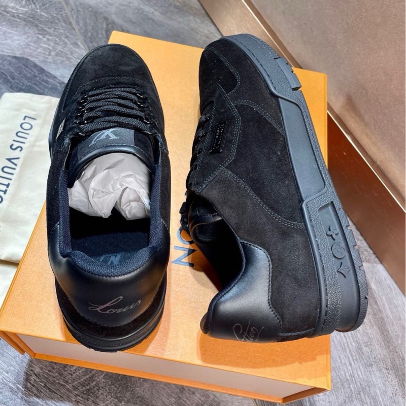 全新 閒置未使用LV 路易威登 Trainer最火經典黑武士42.5碼-4