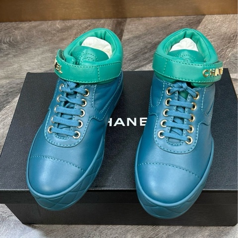 全新 Chanel 香奈兒 全皮高幫板鞋 吸睛藍色拼色 35碼