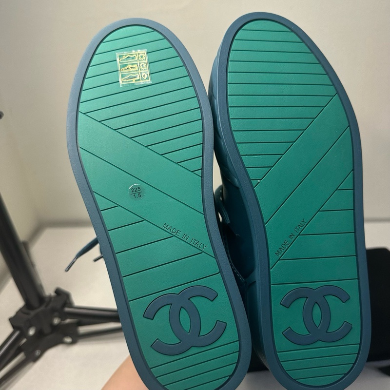 全新 Chanel 香奈兒 全皮高幫板鞋 吸睛藍色拼色 35碼-6