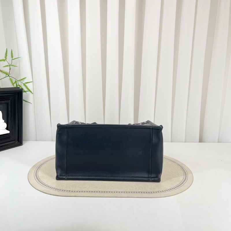 DIOR迪奧  Booktote藍色老花刺繡拼皮托特包手提斜挎包 內裡整潔 容量大 外出日常都適合-7