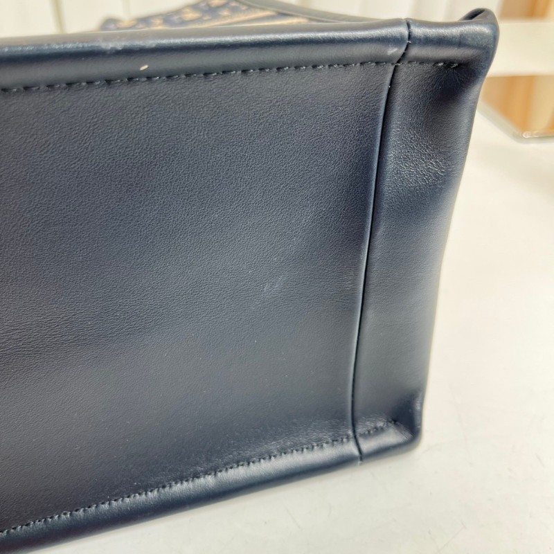 DIOR迪奧  Booktote藍色老花刺繡拼皮托特包手提斜挎包 內裡整潔 容量大 外出日常都適合-10