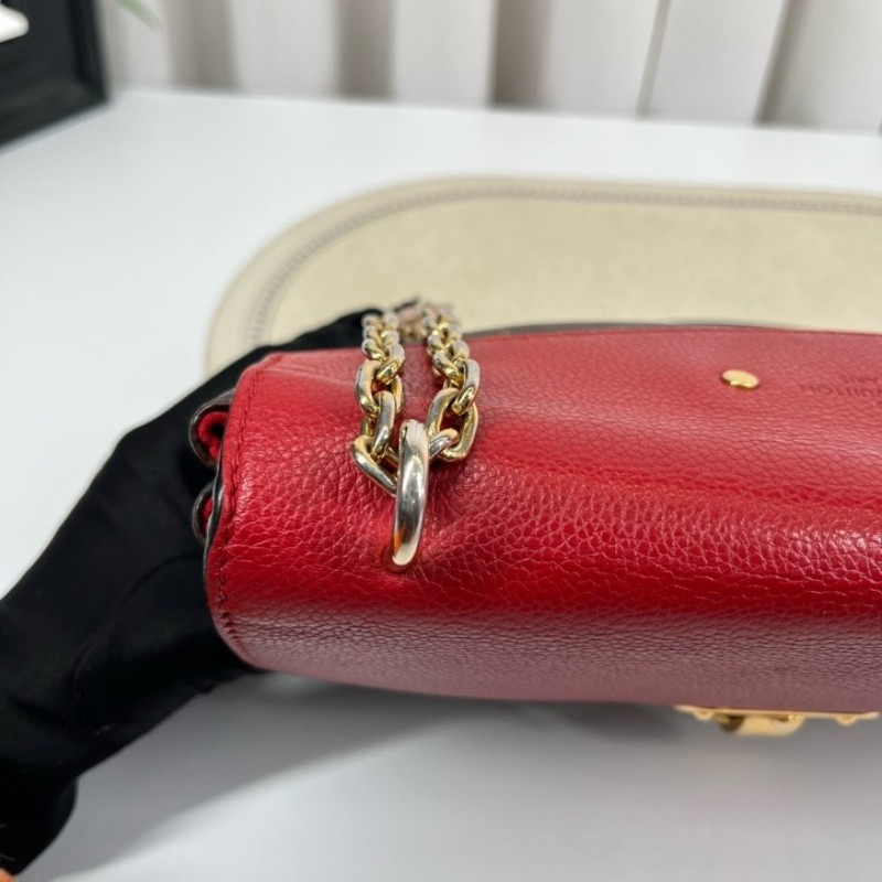 zzz LV路易威登 SAINT PLACIDE 傳奇鏈條包 紅拼老花 紅色內裡 容量剛好 適合日常使用-14