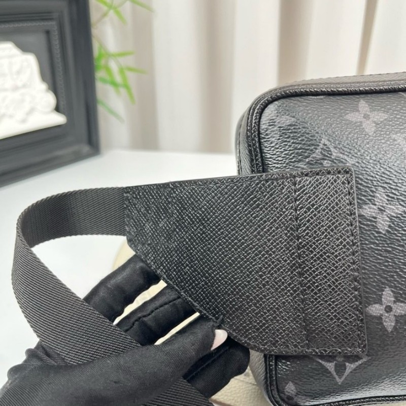 LV路易威登 老花outdoor雙層男包相機包郵差包單肩斜挎包 容量可觀 外出日常都適合-19