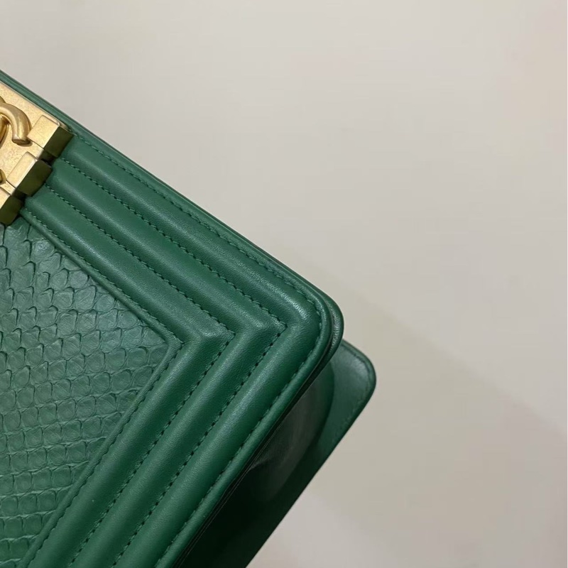 Chanel綠金蛇皮Leboy中號-5