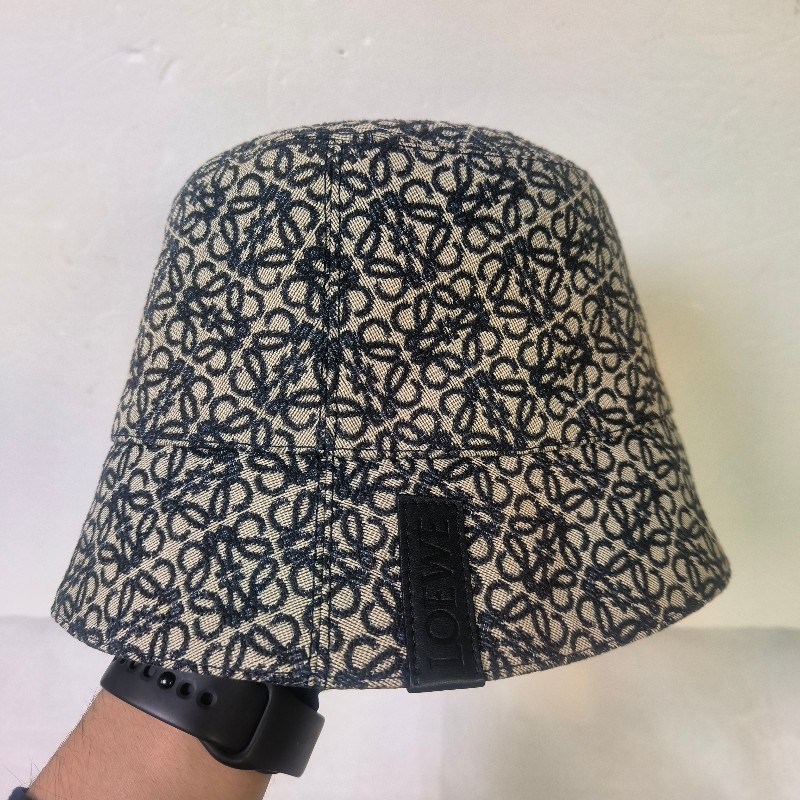 【🐴馬上下單最優惠】🧧限時降價至2/11（原$11800）【8成新】㊣✨ LOEWE ✨羅威 海軍色 雙面 皮標 漁夫帽 水桶帽 帽子 遮陽帽/二手精品/配件🌳二手樹屋🌳-1
