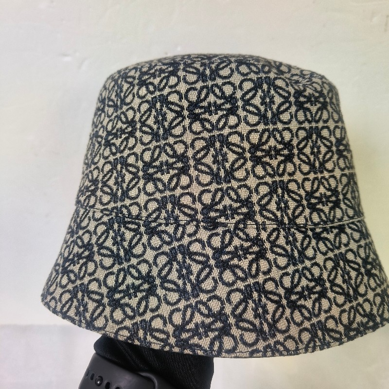 【🐴馬上下單最優惠】🧧限時降價至2/11（原$11800）【8成新】㊣✨ LOEWE ✨羅威 海軍色 雙面 皮標 漁夫帽 水桶帽 帽子 遮陽帽/二手精品/配件🌳二手樹屋🌳-4