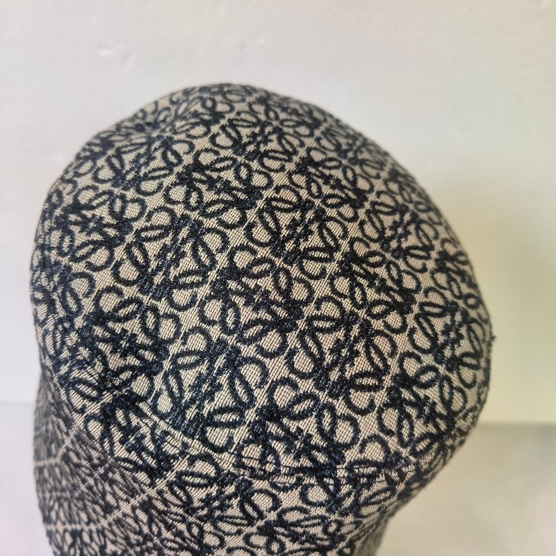 【🐴馬上下單最優惠】🧧限時降價至2/11（原$11800）【8成新】㊣✨ LOEWE ✨羅威 海軍色 雙面 皮標 漁夫帽 水桶帽 帽子 遮陽帽/二手精品/配件🌳二手樹屋🌳-6