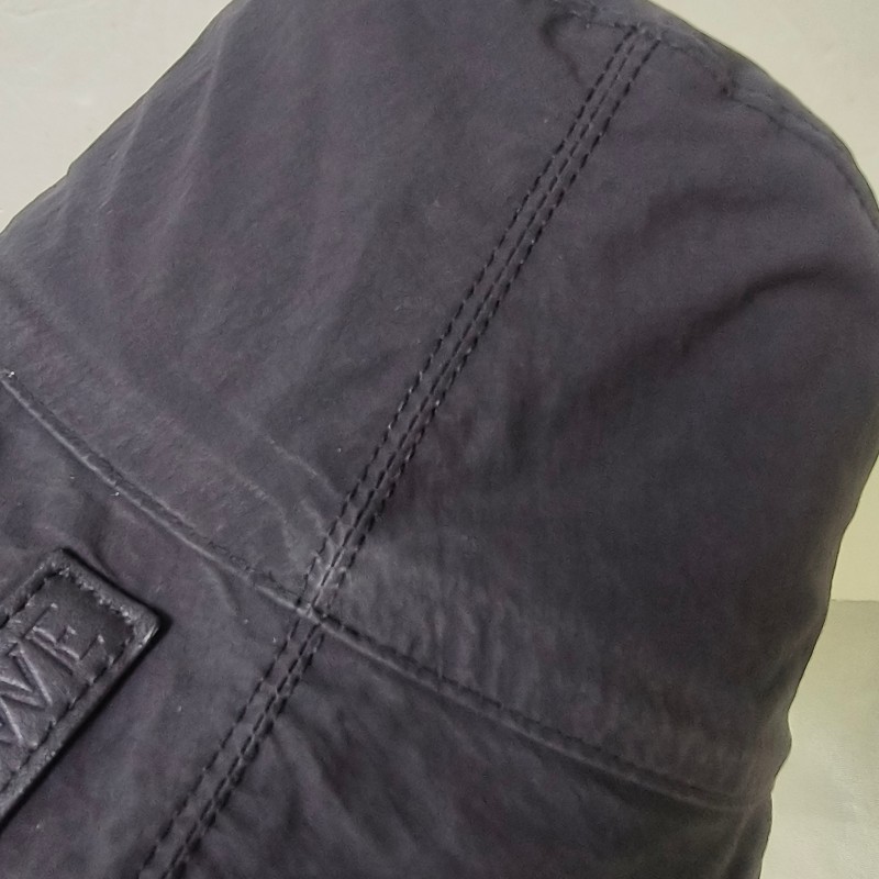 【🐴馬上下單最優惠】🧧限時降價至2/11（原$11800）【8成新】㊣✨ LOEWE ✨羅威 海軍色 雙面 皮標 漁夫帽 水桶帽 帽子 遮陽帽/二手精品/配件🌳二手樹屋🌳-16