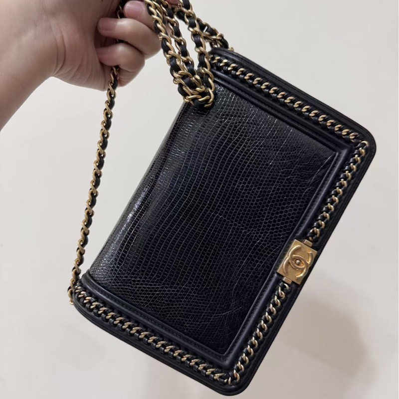 Chanel黑金蜥蜴皮滾邊WOC-2