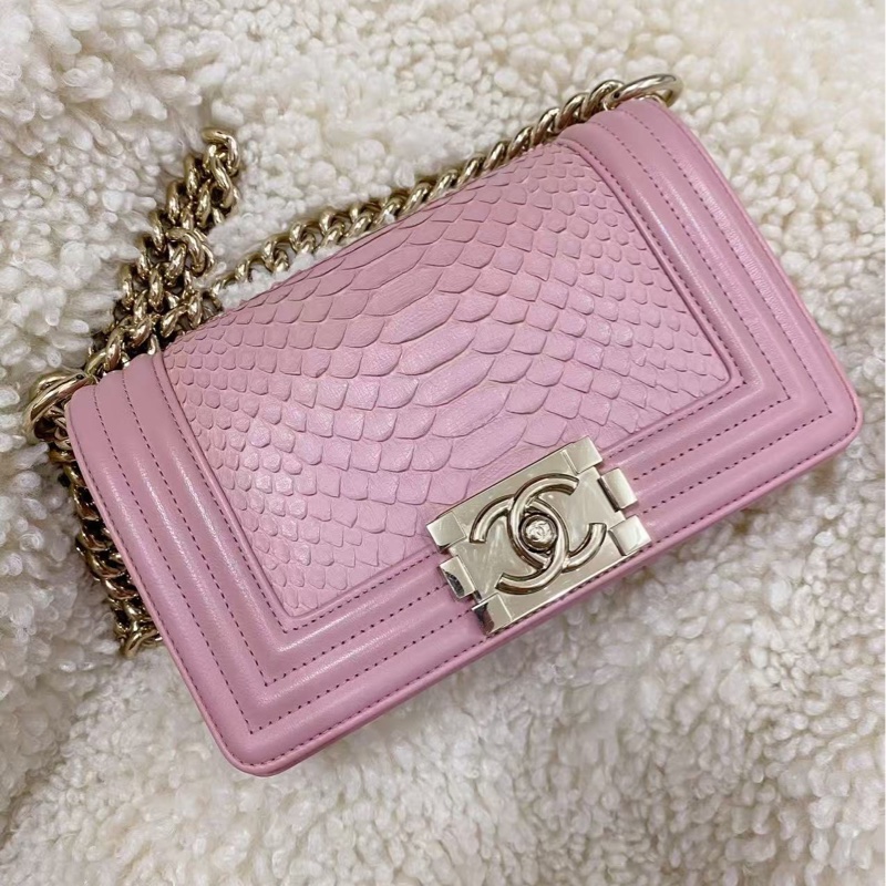 Chanel粉金蛇皮Leboy小號-0