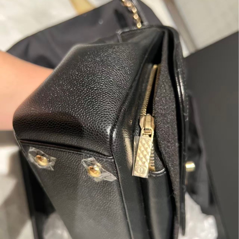 Chanel Affinity荔枝皮郵差包-3