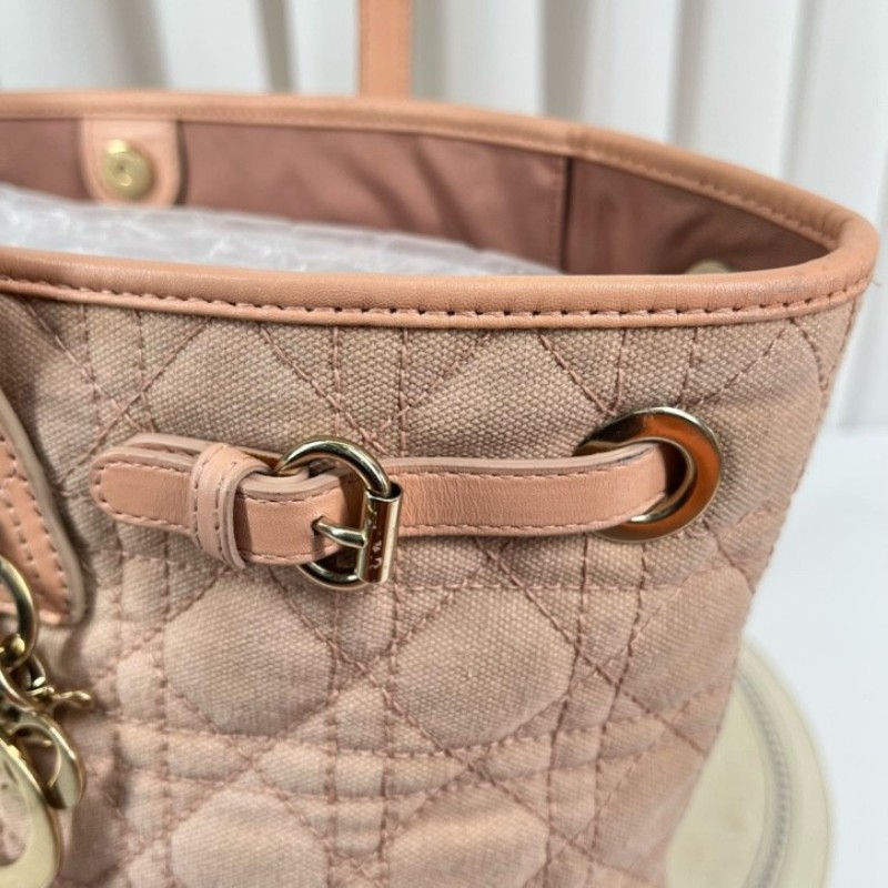 DIOR迪奥 中古粉色戴妃单肩包托特包购物袋 超级粉嫩的一只 包型立挺 容量大 日常出行都适合-20