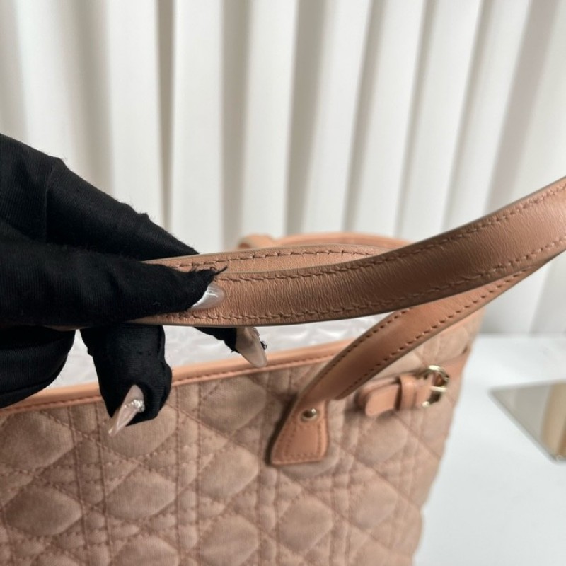 DIOR迪奥 中古粉色戴妃单肩包托特包购物袋 超级粉嫩的一只 包型立挺 容量大 日常出行都适合-22