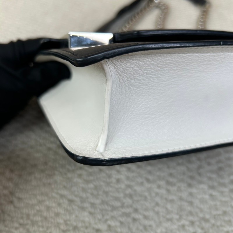 德爾沃黑白拼色鏈條包  可單肩背可斜挎 多種背法 容量日常 優雅與休閒結合-8