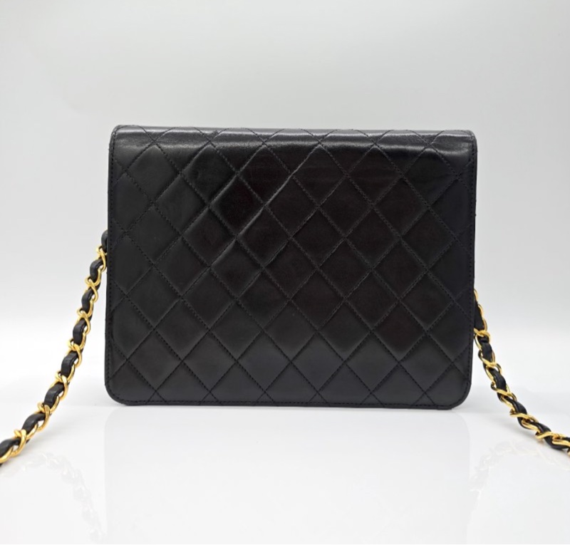 Chanel Vintage Classic Flap CF22 黑色羊皮肩背包-1